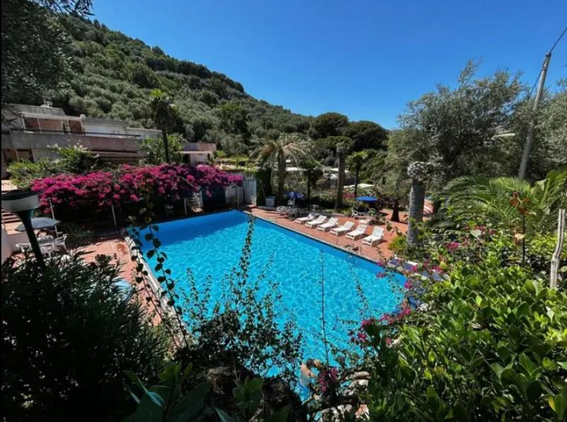 Un Paradiso A Sorrento Con Piscina Massa Lubrense Exterior foto